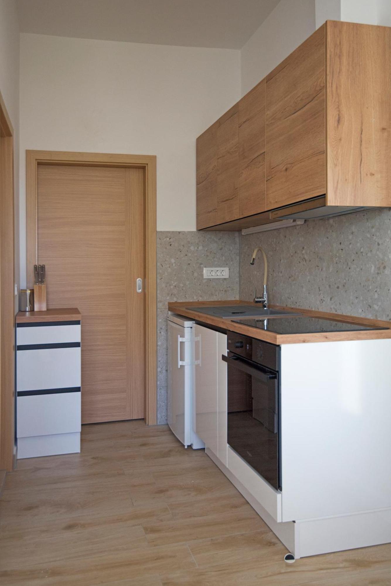 Apartmani Tomica Jesenice  Exterior foto